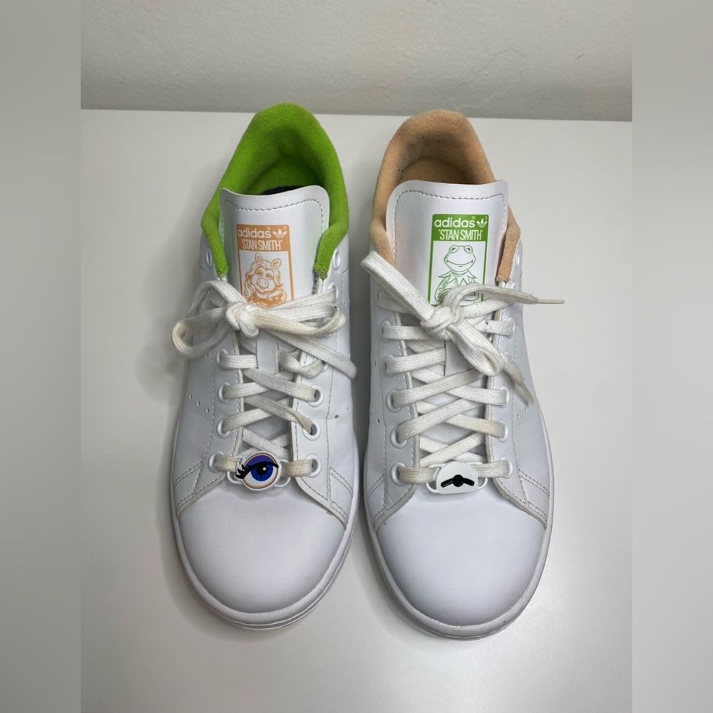 Adidas Stan Smith featuring Disney Muppets Kermit & Miss Piggy